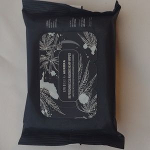 Evio Skin x Aurora Refreshing Cleansing Hemp Wipes